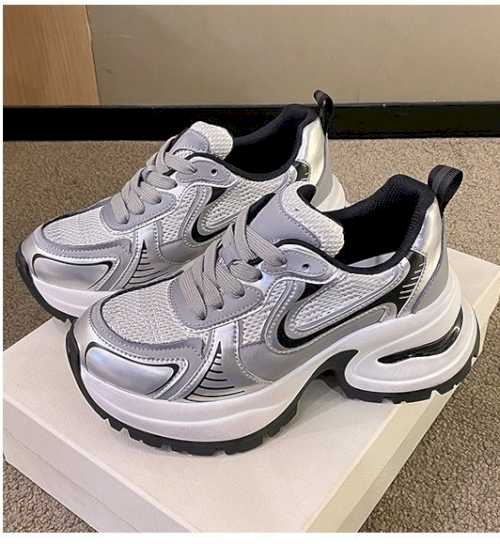 New Summer Versatile Platform Height-Increasing Casual