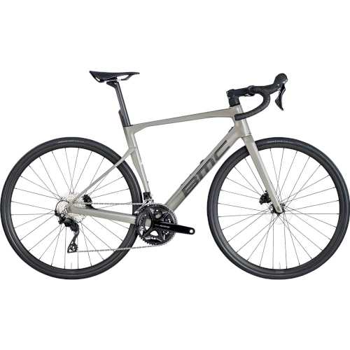 2026 BMC Roadmachine THREE Road Bike